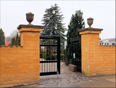 Assistenskirkegården i Køge